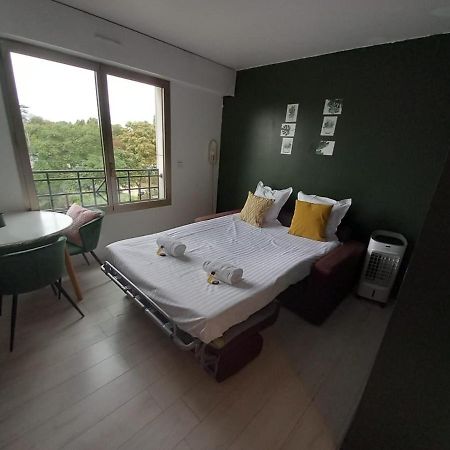 Апартаменти Apparemment Chaleureux Au 16 Eme Arrondissement De Paris A 10 Min Dz La Tour Eiffel Екстер'єр фото